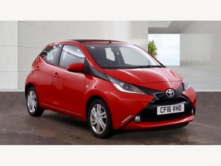 Toyota AYGO 1.0 VVT-i X-pression X-wave Euro 5 5dr Euro 5