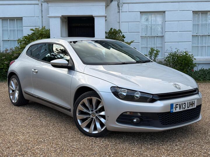 Volkswagen Scirocco 2.0 TDI BlueMotion Tech GT Euro 5 (s/s) 3dr (Leather, Nav)