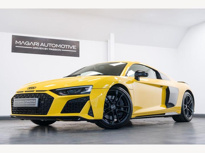 Audi R8 5.2 FSI V10 S Tronic Euro 6 (s/s) 2dr