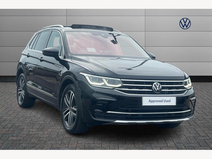 Volkswagen Tiguan 2.0 TDI Elegance DSG Euro 6 (s/s) 5dr