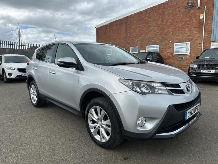 Toyota RAV4 2.2 D-CAT Icon Auto 4WD Euro 5 5dr
