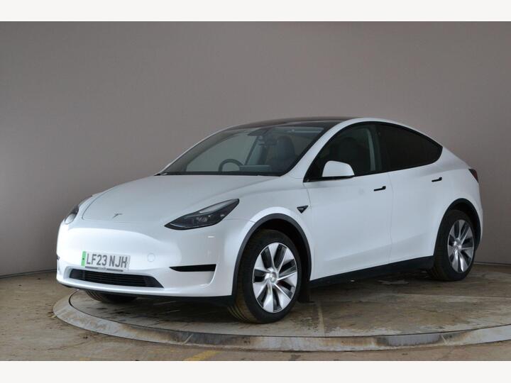 Tesla Model Y Auto RWD 5dr