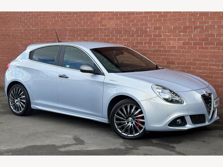 Alfa Romeo Giulietta 2.0 JTDM-2 QV Line Euro 6 (s/s) 5dr