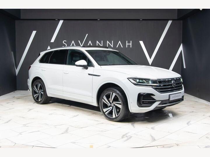 Volkswagen TOUAREG 3.0 TDI V6 R-Line Tech Tiptronic 4Motion Euro 6 (s/s) 5dr Volkswagen TOUAREG 3.0 TDI V6 R-Line Tech Tiptronic 4Motion Euro 6 (s/s) 5dr