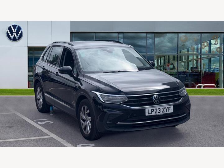 Volkswagen Tiguan 1.5 TSI Life Euro 6 (s/s) 5dr