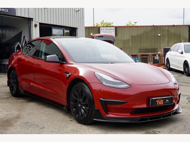 Tesla Model 3 Standard Range Plus Auto RWD 4dr