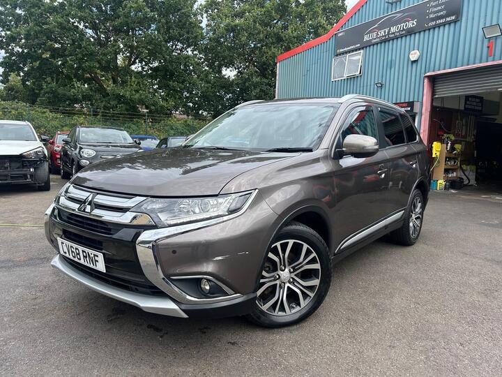 Mitsubishi Outlander 2.2 DI-D 3 Auto 4WD Euro 6 5dr