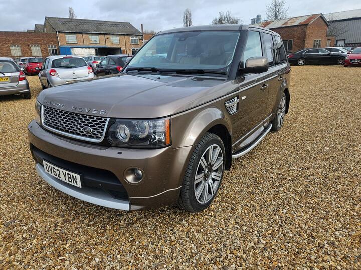 Land Rover Range Rover Sport 3.0 SD V6 Autobiography Sport Auto 4WD Euro 5 5dr Land Rover Range Rover Sport 3.0 SD V6 Autobiography Sport Auto 4WD Euro 5 5dr