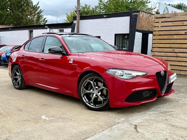 Alfa Romeo GIULIA 2.0T Veloce Auto Euro 6 (s/s) 4dr