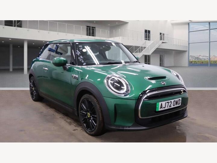 MINI HATCH Cooper SE 32.6kWh Level 2 Auto 3dr MINI HATCH Cooper SE 32.6kWh Level 2 Auto 3dr