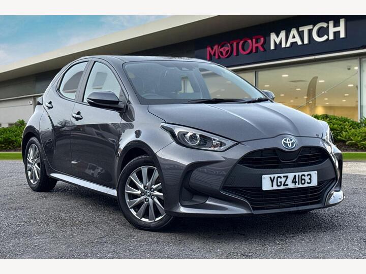 Toyota Yaris 1.5 VVT-h Icon E-CVT Euro 6 (s/s) 5dr