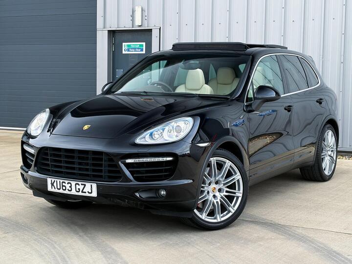 Porsche Cayenne 4.8T V8 Turbo TiptronicS 4WD Euro 5 (s/s) 5dr