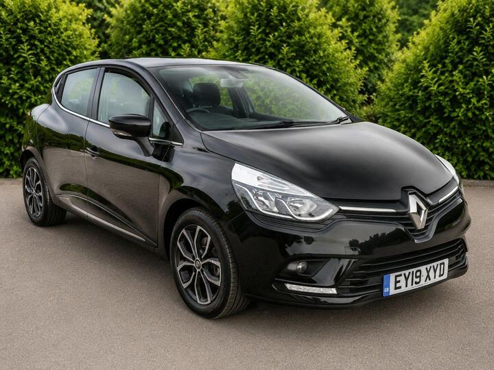 Renault Clio 0.9 TCe Play Euro 6 (s/s) 5dr