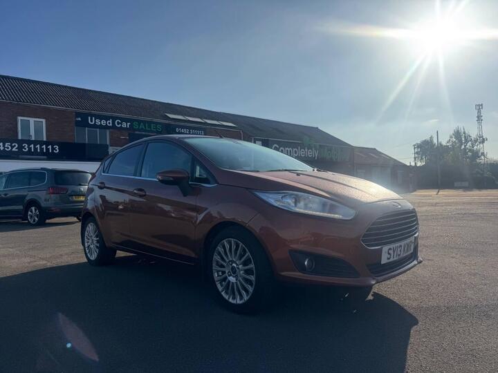 Ford Fiesta 1.0T EcoBoost Titanium Euro 6 (s/s) 5dr