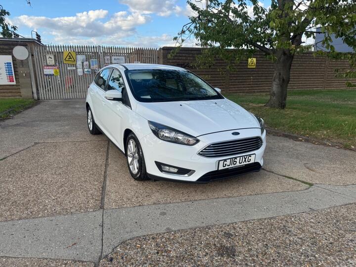 Ford Focus 1.5T EcoBoost Titanium Auto Euro 6 (s/s) 5dr