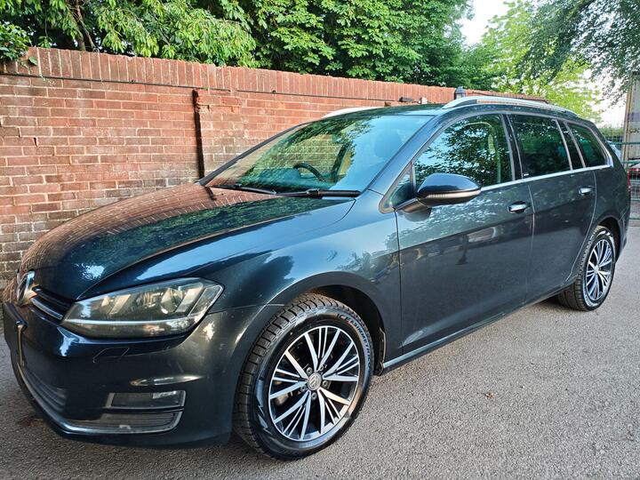 Volkswagen Golf 1.2 TSI BlueMotion Tech S DSG Euro 5 (s/s) 5dr