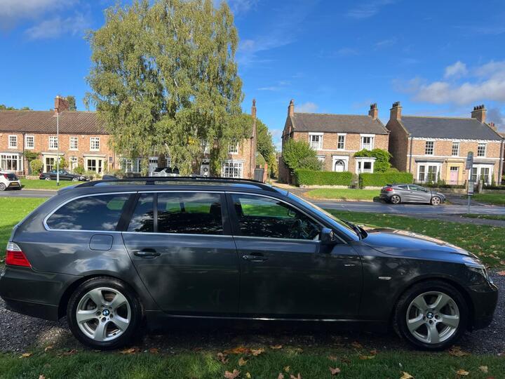 BMW 5 Series 2.0 520d SE Business Edition Touring Steptronic Euro 4 5dr