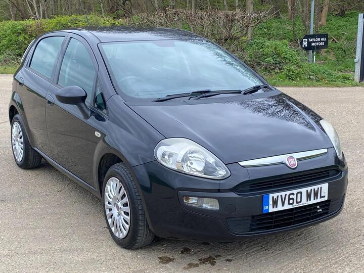 Fiat Punto Evo 1.4 Dynamic Dualogic Euro 5 (s/s) 5dr Fiat Punto Evo 1.4 Dynamic Dualogic Euro 5 (s/s) 5dr