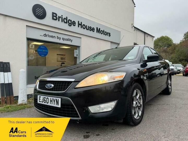 Ford Mondeo 2.0 TDCi Zetec Powershift 5dr