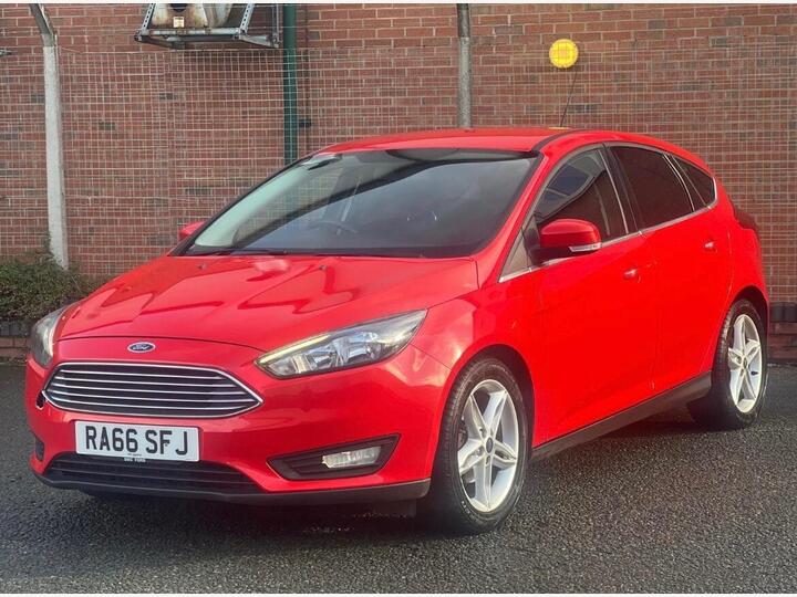 Ford Focus 1.0T EcoBoost Zetec Euro 6 (s/s) 5dr