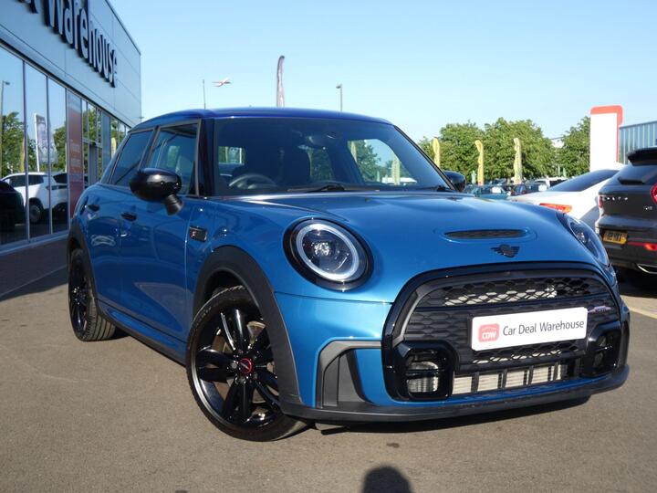 MINI Hatch 2.0 Cooper S Sport Steptronic Euro 6 (s/s) 5dr