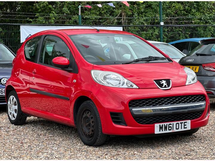 Peugeot 107 1.0 12V Urban 2 Tronic Euro 5 3dr