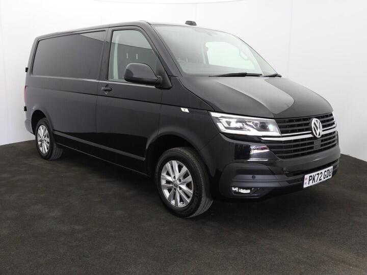Volkswagen TRANSPORTER 2.0 TDI T30 Highline Panel Van 5dr Diesel Manual FWD SWB Euro 6 (s/s) (150 Ps) PARKING SENSORS | SPARE WHEEL