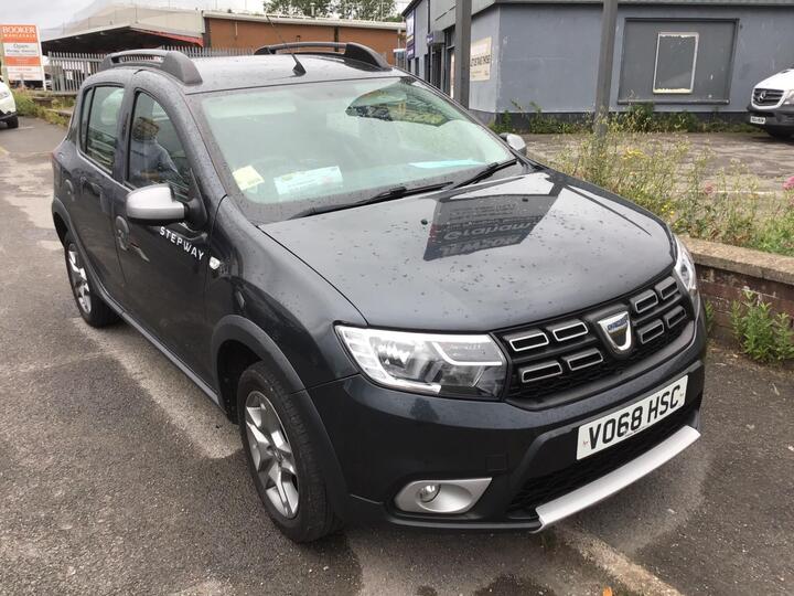 Dacia Sandero Stepway 0.9 TCe Essential Euro 6 (s/s) 5dr