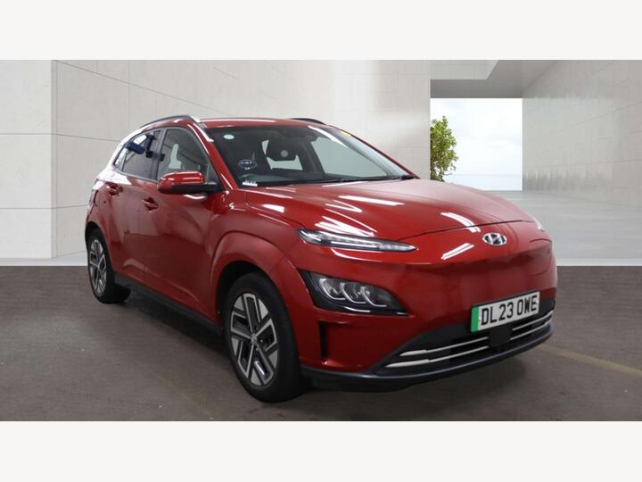 Hyundai KONA 39kWh Premium Auto 5dr (10.5kW Charger)