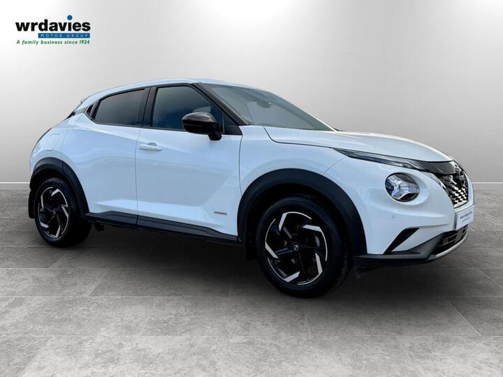 Nissan Juke 1.6 N-Connecta Auto Euro 6 5dr