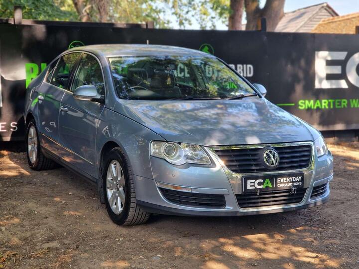 Volkswagen Passat 2.0 TDI SE DSG Euro 4 4dr