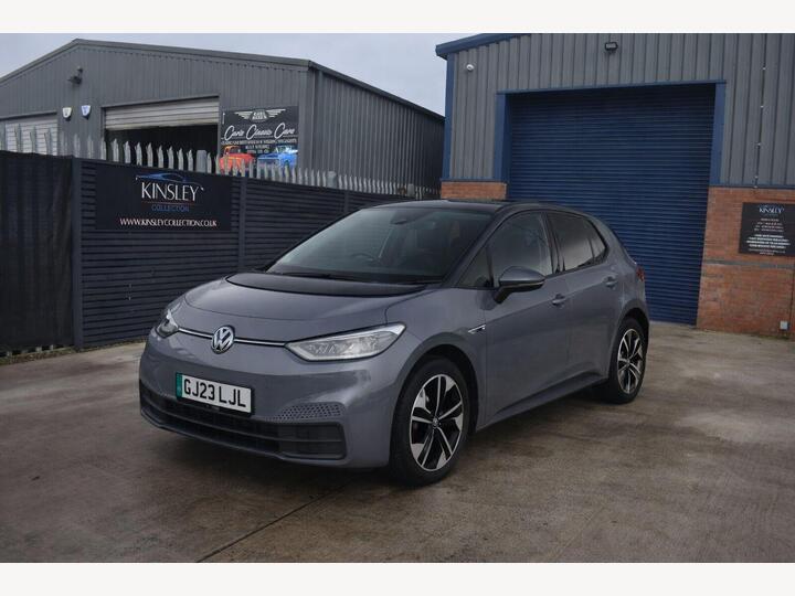 Volkswagen ID.3 Pro Performance 58kWh Life Auto 5dr