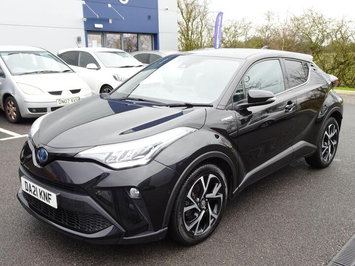 Toyota C-HR 1.8 VVT-h Design CVT Euro 6 (s/s) 5dr Toyota C-HR 1.8 VVT-h Design CVT Euro 6 (s/s) 5dr