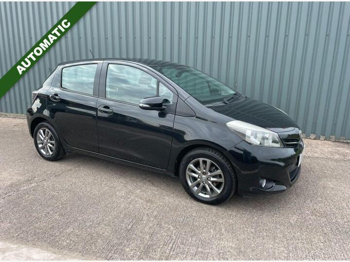 Toyota YARIS 1.33 Dual VVT-i Icon Plus Multidrive S Euro 5 5dr