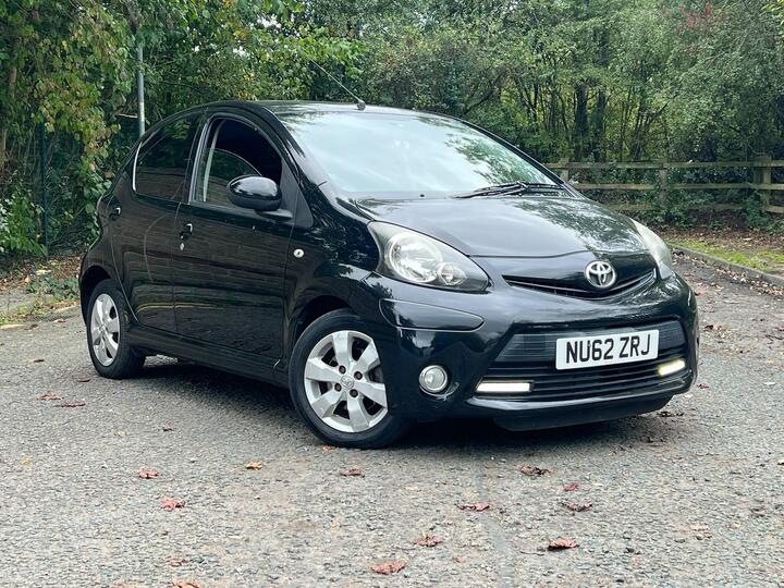 Toyota AYGO 1.0 VVT-i Fire Euro 5 5dr