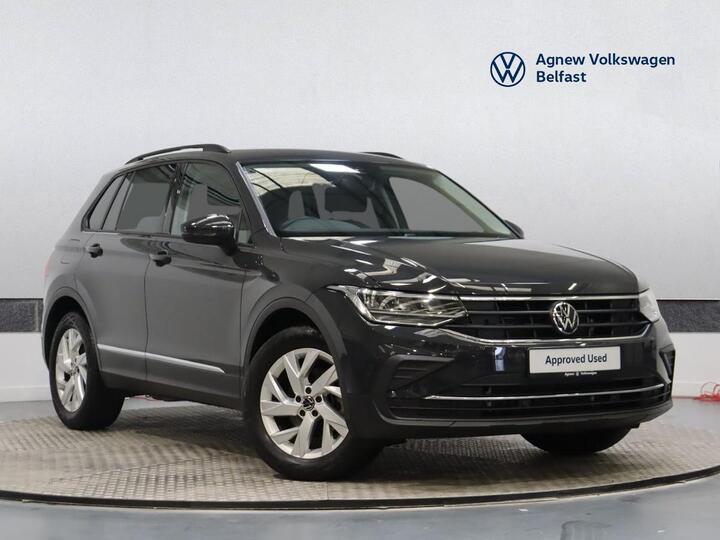 Volkswagen Tiguan 1.5 TSI Life Euro 6 (s/s) 5dr