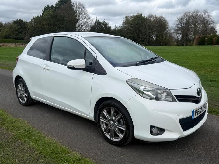 Toyota Yaris 1.33 Dual VVT-i SR Euro 5 3dr
