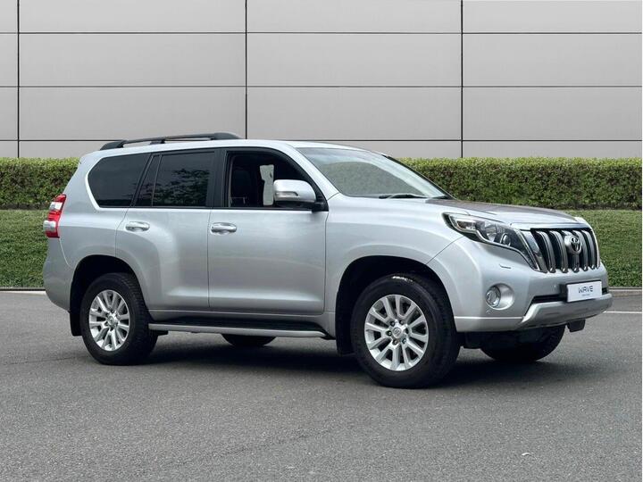 Toyota Land Cruiser 3.0 D-4D Invincible Auto 4WD Euro 5 5dr (7 Seats)