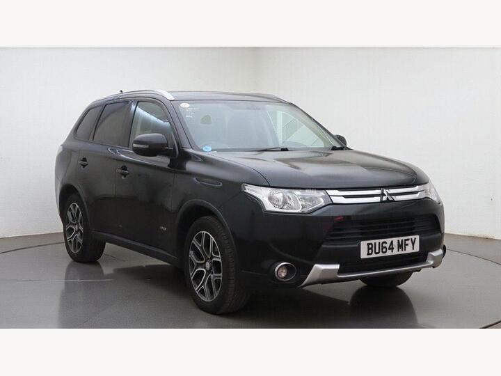 Mitsubishi OUTLANDER 2.2 DI-D GX3 4WD Euro 5 (s/s) 5dr Mitsubishi OUTLANDER 2.2 DI-D GX3 4WD Euro 5 (s/s) 5dr