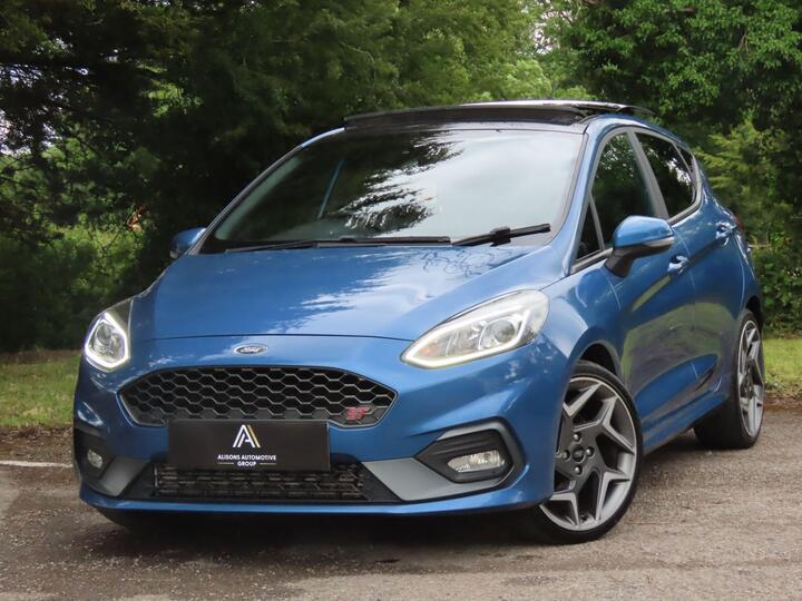 Ford Fiesta 1.5T EcoBoost ST-3 Euro 6 (s/s) 5dr