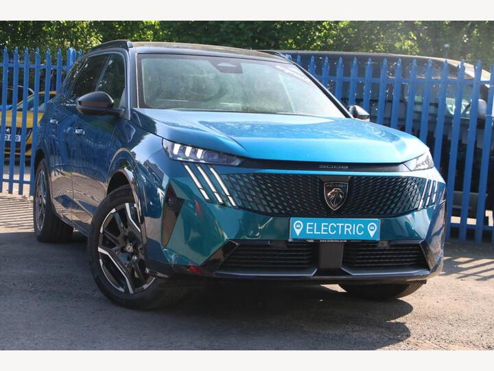 Peugeot E-5008 73kWh GT Auto 5dr