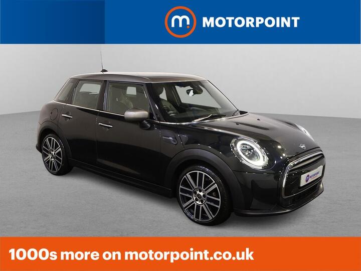 MINI Hatchback 1.5 Cooper Exclusive Steptronic Euro 6 (s/s) 5dr