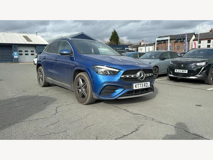 Mercedes-Benz GLA 2.0 GLA200d AMG Line (Executive) 8G-DCT Euro 6 (s/s) 5dr Mercedes-Benz GLA 2.0 GLA200d AMG Line (Executive) 8G-DCT Euro 6 (s/s) 5dr