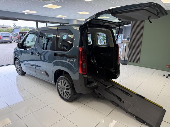 Citroen Berlingo 1.5 BlueHDi PLUS M EAT8 Euro 6 (s/s) 5dr
