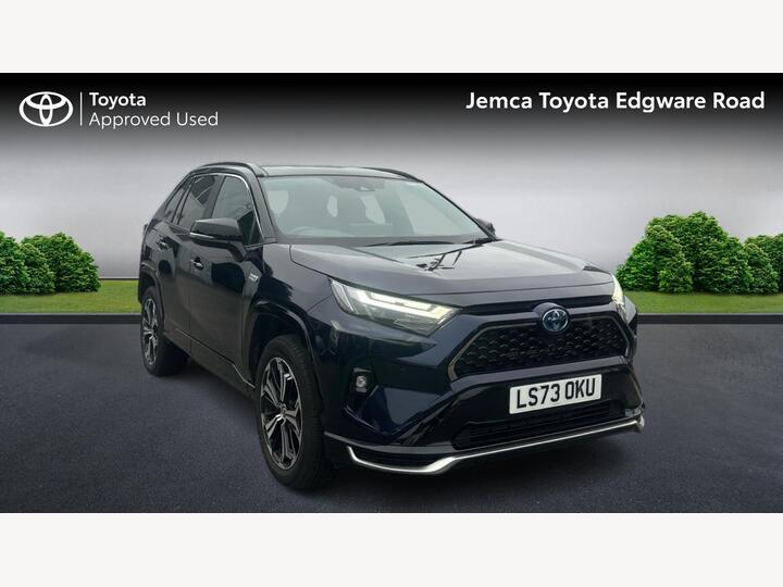 Toyota RAV4 2.5 VVT 18.1kWh Dynamic CVT 4WD Euro 6 (s/s) 5dr Toyota RAV4 2.5 VVT 18.1kWh Dynamic CVT 4WD Euro 6 (s/s) 5dr