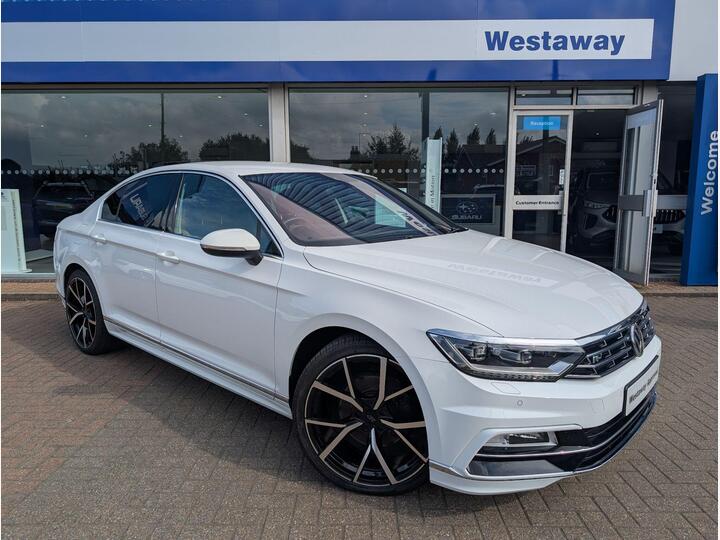 Volkswagen Passat 2.0 TDI BlueMotion Tech R-Line DSG Euro 6 (s/s) 4dr