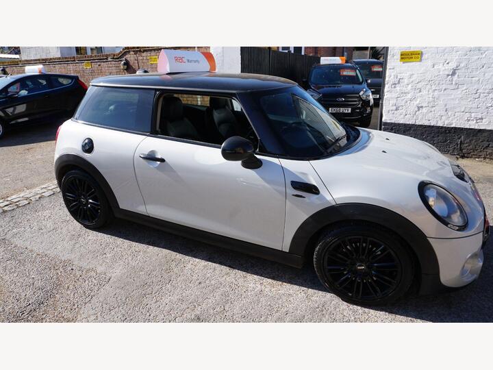 MINI Hatch 2.0 Cooper SD Euro 6 (s/s) 3dr