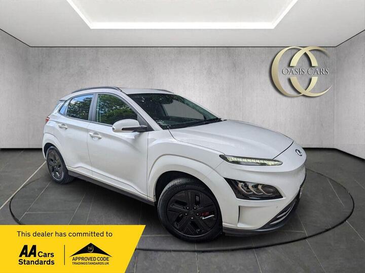Hyundai KONA 64kWh Premium Auto 5dr (10.5kW Charger) Hyundai KONA 64kWh Premium Auto 5dr (10.5kW Charger)