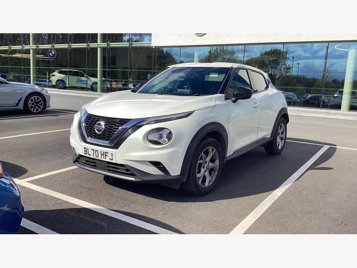 Nissan Juke 1.0 DIG-T N-Connecta Euro 6 (s/s) 5dr