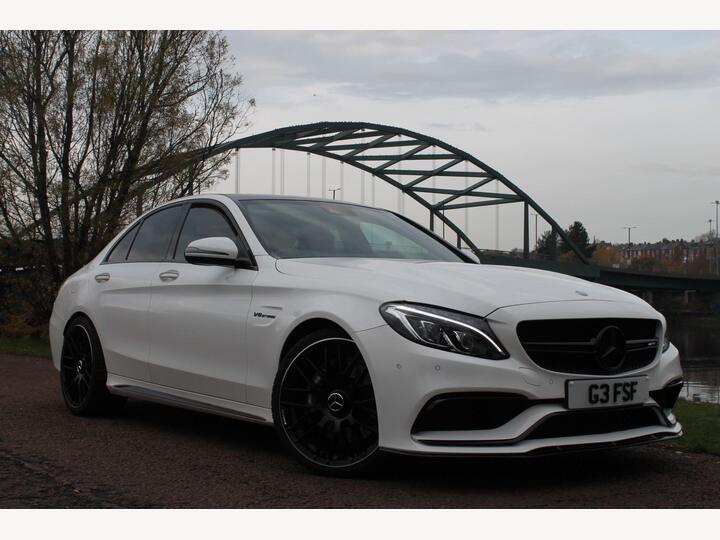 Mercedes-Benz C Class 4.0 C63 V8 BiTurbo AMG (Premium) SpdS MCT Euro 6 (s/s) 4dr Mercedes-Benz C Class 4.0 C63 V8 BiTurbo AMG (Premium) SpdS MCT Euro 6 (s/s) 4dr
